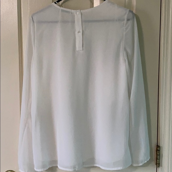 Retro Threads Medium White Blouse - Picture 5 of 9